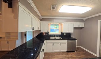 1511 LEONA Dr, Ashdown, AR 71822