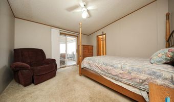 48175 Kim Cir, Brandon, SD 57005