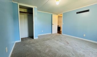 629 Old Snow Hill Rd, Ayden, NC 28513