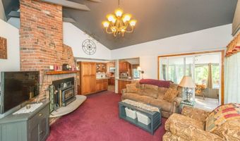 6 Baker Rd, Alloway, NJ 07461