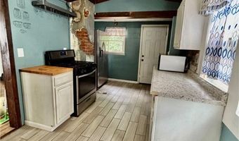 391 Cornell St, Akron, OH 44310