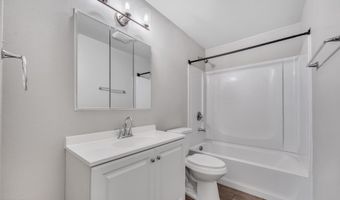 102 W HOLLY Ln, Avondale, AZ 85323