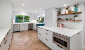 13751 Mercado Dr, Del Mar, CA 92014