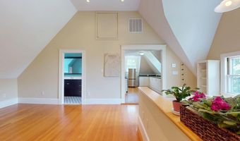 12 Bigelow Cir 3, Boston, MA 02135