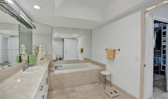 2000 Island Blvd 1710, Aventura, FL 33160