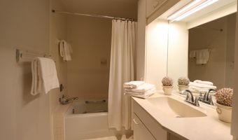 6 SPA CREEK Lndg B2, Annapolis, MD 21403