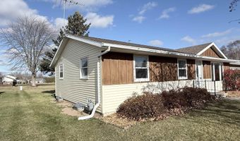 1517 NAVARINO St, Algoma, WI 54201