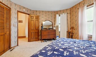205 S Ford St, Anamosa, IA 52205