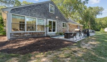 15 Birchwood Dr, Cumberland, RI 02864