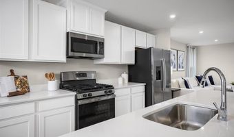 8107 Sterling Oaks Dr NW, Ash, NC 28420