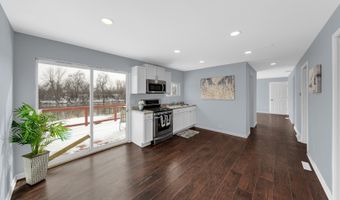 38717 N Lake St, Antioch, IL 60002