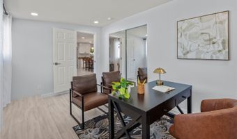 322 Anapalau St, Honolulu, HI 96825