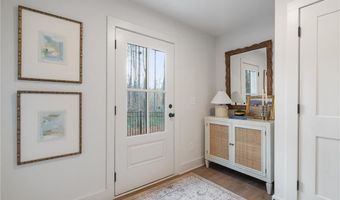 202 Pinecone Pl, Alpharetta, GA 30022