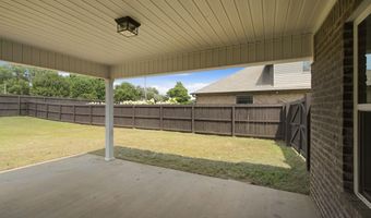 17050 Stonegate Dr, Athens, AL 35613