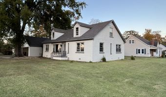 205 S 9th St, Amory, MS 38821