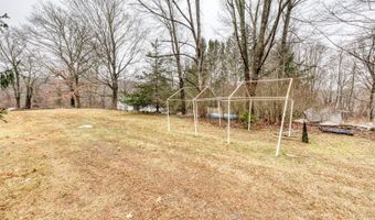 2 Doubleday Rd, Columbia, CT 06237