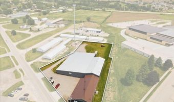 301 Old Dubuque Rd, Anamosa, IA 52205