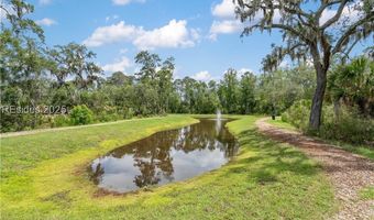 60 Backwater St, Port Royal, SC 29006