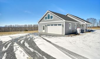 87 Yorktown Rd, Albion, ME 04910