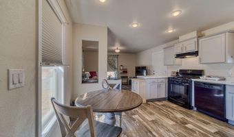 10747 S Paradise Trails Rd, Yucca, AZ 86438