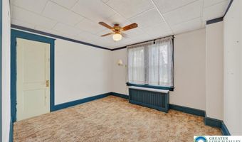 2831 W Columbia St, Allentown, PA 18104