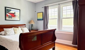 196 Ellsworth St, Bridgeport, CT 06605