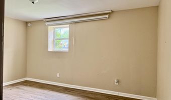 301 T Estes Rd, Beattyville, KY 41311