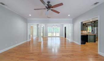 2113 Backlake Cir, Bainbridge, GA 39819
