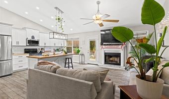1226 Summer Ln, Auburn, GA 30011
