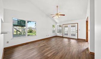 1081 Esther Dr, Columbus, OH 43207