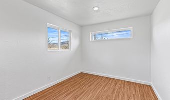 593 Crowson Rd, Ashland, OR 97520