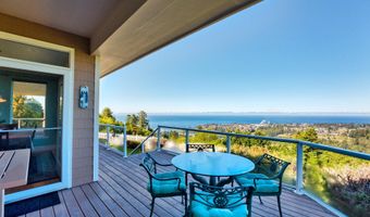 16890 CROWN TERRACE Rd, Brookings, OR 97415