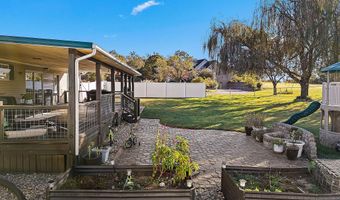 210 Gammon Springs Rd, Bean Station, TN 37708