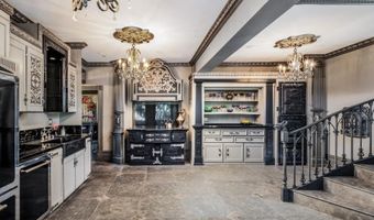 2133 2nd Ave, San Diego, CA 92101