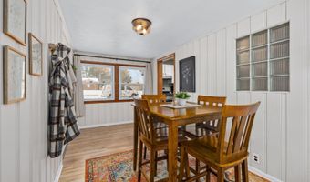 816 E 1st St, Auburn, IN 46706