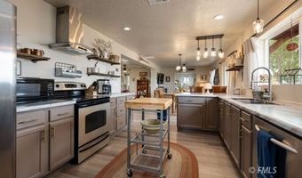 2585 Vermillion Rd, Colorado City, AZ 86022