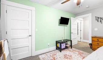 1016 N 10th St, Atchison, KS 66002