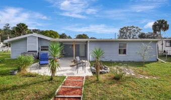 55119 5TH St, Astor, FL 32102