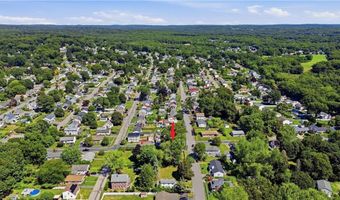 127 Highland Ave, Cumberland, RI 02864