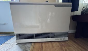 80 Baldwin Dr, Bangor, ME 04401
