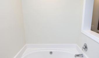 17 Carriagebrook Cir, Camden, SC 29020