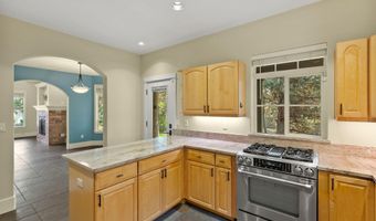 3025 NW Fairway Heights Dr, Bend, OR 97703