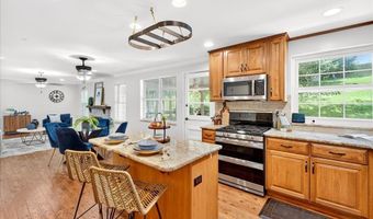 291 Oak Path Ct, Ballwin, MO 63011