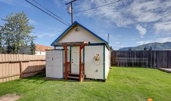 7813 Dover Ave, Anchorage, AK 99504