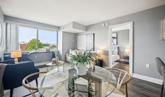 800 4TH St SW S717, Washington, DC 20024