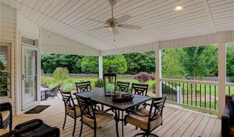 154 Suntree Dr, Advance, NC 27006