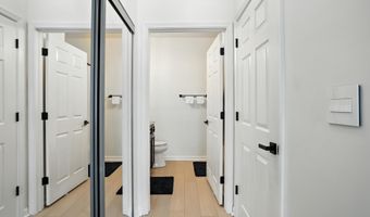 4850 EISENHOWER Ave 302, Alexandria, VA 22304