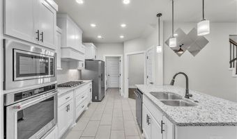 4202 Plumley Ave, Bentonville, AR 72713