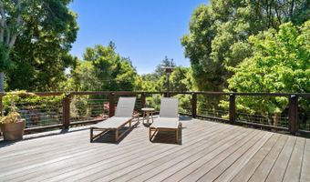 995 Old Farm Ln, Aptos, CA 95003