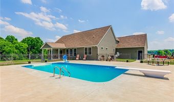 961 Industry Rd, Atwater, OH 44201